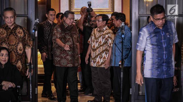 Salam Komando Prabowo dan SBY Usai Bahas Pemilu 2019