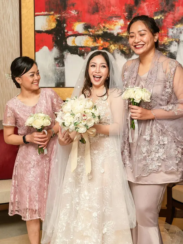 7 Potret Detail Pernikahan Chef Marinka dan Peter Lutfing, Penuh Kebahagiaan