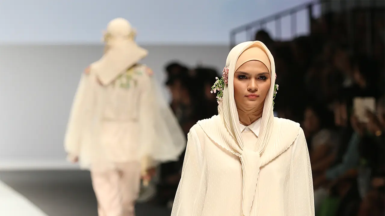 [Bintang] Jakarta Fashion Week