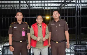 Dana Pakan Satwa Dikorupsi Rp 10 M, Eks Dirut Kebun Binatang Surabaya Ditahan