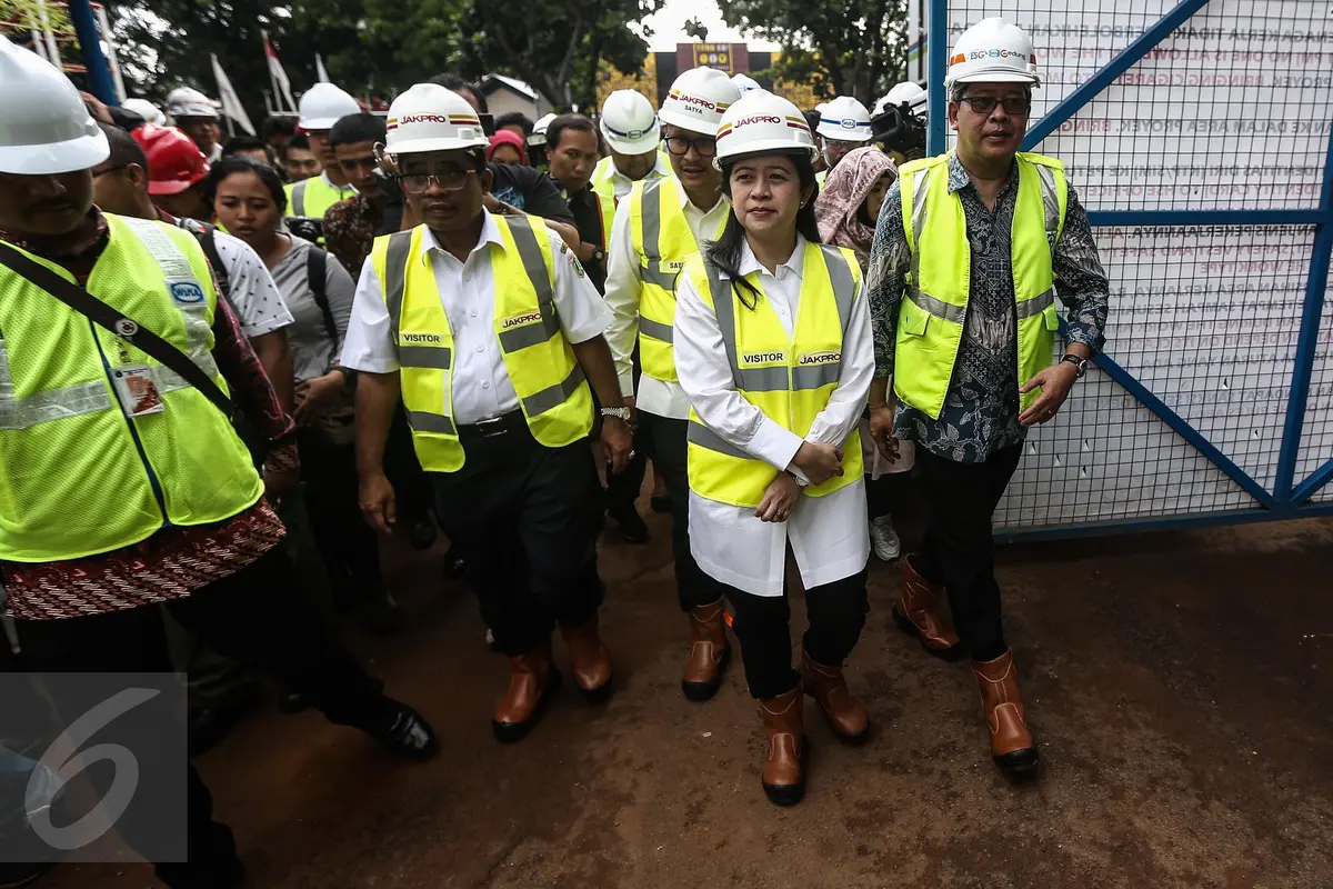 20170201-Menko PMK dan Plt Gubernur DKI Tinjau Proyek Asian Games-Jakarta