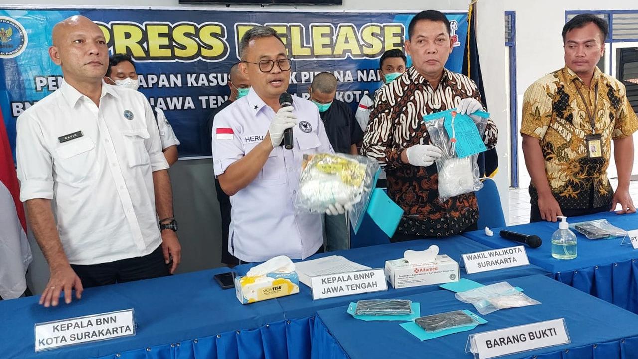 BNNP Jawa Tengah Berhasil Gagalkan Peredaran Sabu Seberat 1 Kilogram