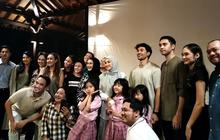 Sinetron SCTV Cinta di Ujung Sajadah Tayang Perdana, Para Pemain Nobar di Lokasi Syuting Sekaligus Santuni Anak Yatim