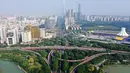 Foto dari udara pemandangan Nanning International Convention and Exhibition Center dan gedung-gedung di sekitarnya di Nanning, Daerah Otonom Etnis Zhuang Guangxi, China selatan pada 26 November 2020. China-ASEAN Expo ke-17 akan diselenggarakan di Nanning pada 27-30 November. (Xinhua/Lu Boan)
