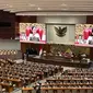 DPR RI melantik tiga anggota Pengganti Antarwaktu (PAW) sisa masa jabatan 2019-2024 dalam sidang paripurna DPR RI, Selasa (21/11/2023). (Liputan6.com/Nanda Perdana Putra)