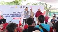 Wamendagri Sebut Kolaborasi Desa dan BUMN Kunci Sukses KDKMP