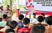 Sasar Pemilih Pemula, Kapolres Rohul Sosialisasikan Pilkada Damai dan Safety Riding