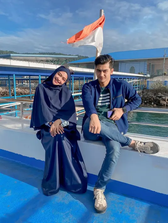 Ria Ricis dan Teuku Ryan (Instagram/riaricis1795)