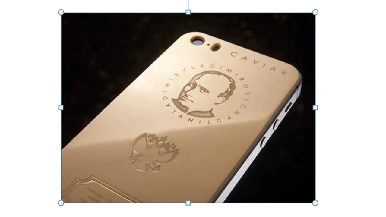 Dijual, iPhone Dengan Gambar Wajah Vladimir Putin