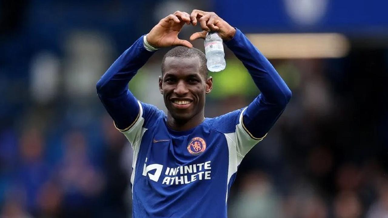 Nicolas Jackson Menghentikan Kritik Legenda Chelsea Setelah Mengalahkan Wolves: Diamlah!
