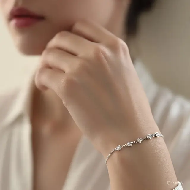 Gelang Rantai Berlian. (Liputan6.com/MetaAI)