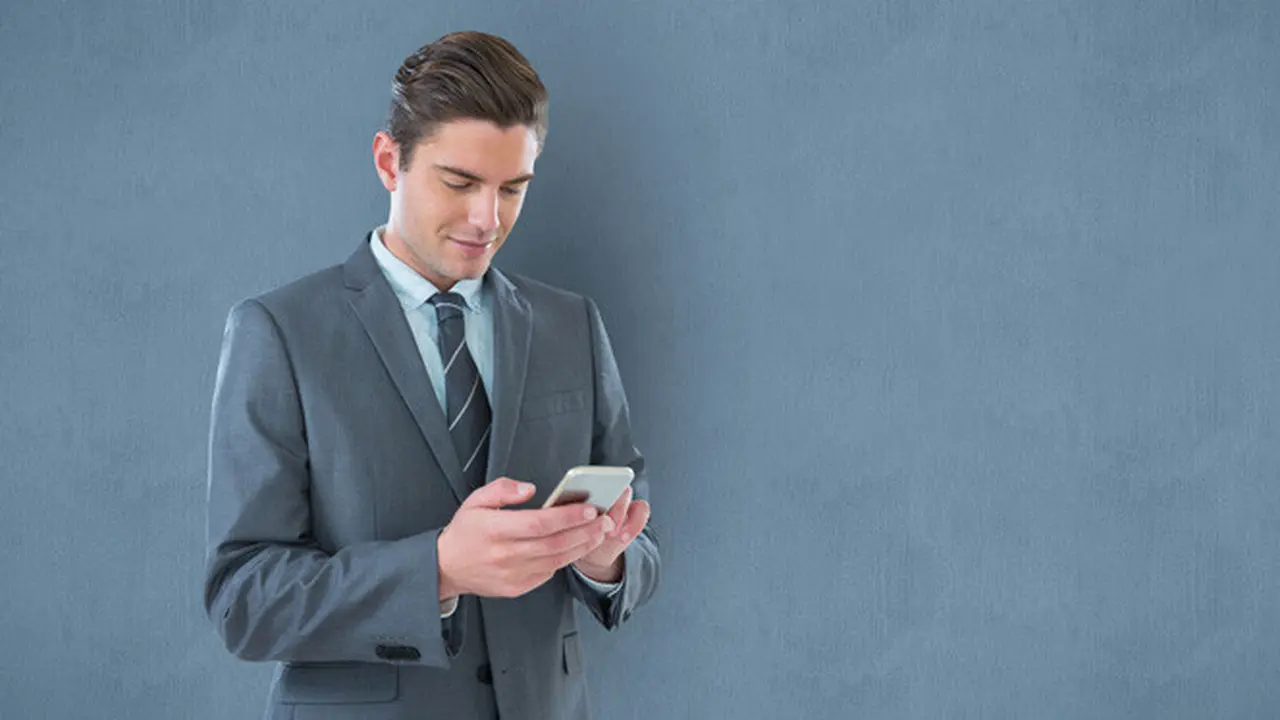 6 Kriteria Smartphone yang Wajib Dimiliki Entrepreneur Muda