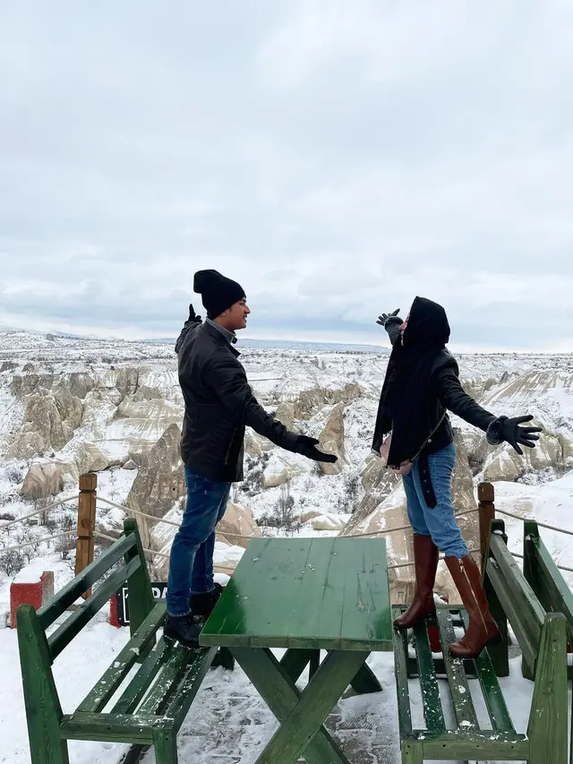 Ayu Aulia Liburan bareng Zikri Daulay ke Cappadocia Turki. (instagram.com/ayuaulia5252)