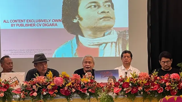 Harry Sabar saat konferensi pers di kawasan Cikini, Jakarta Pusat, Sabtu (24/6/2023).