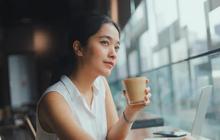 Kenali Sikap Perempuan yang Bikin Pria Semakin Dekat dan Lebih Nyaman