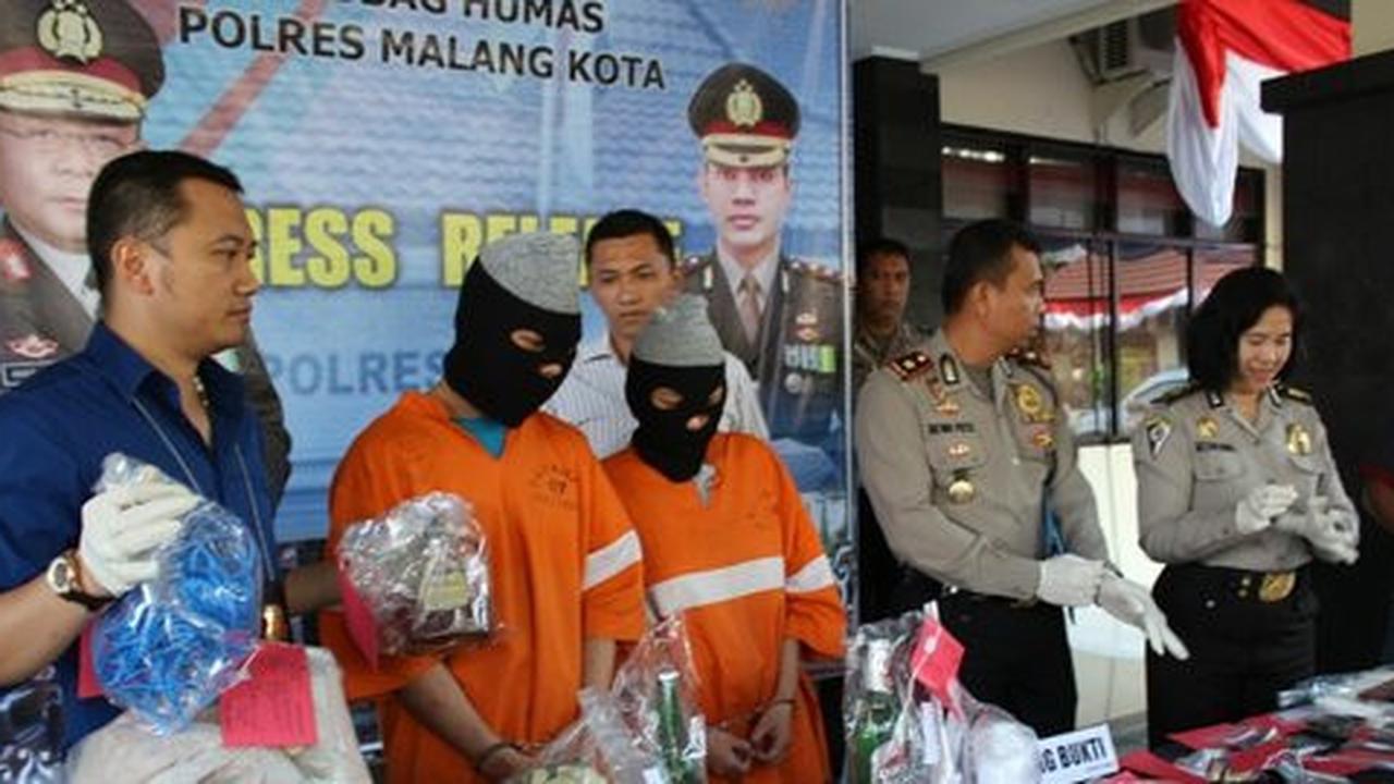 Dua sejoli nekat merampok buat biaya nikah