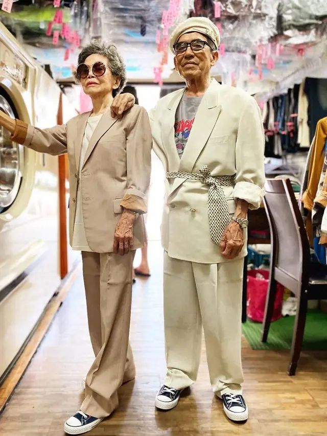 kakek nenek kerap tampil fashionable