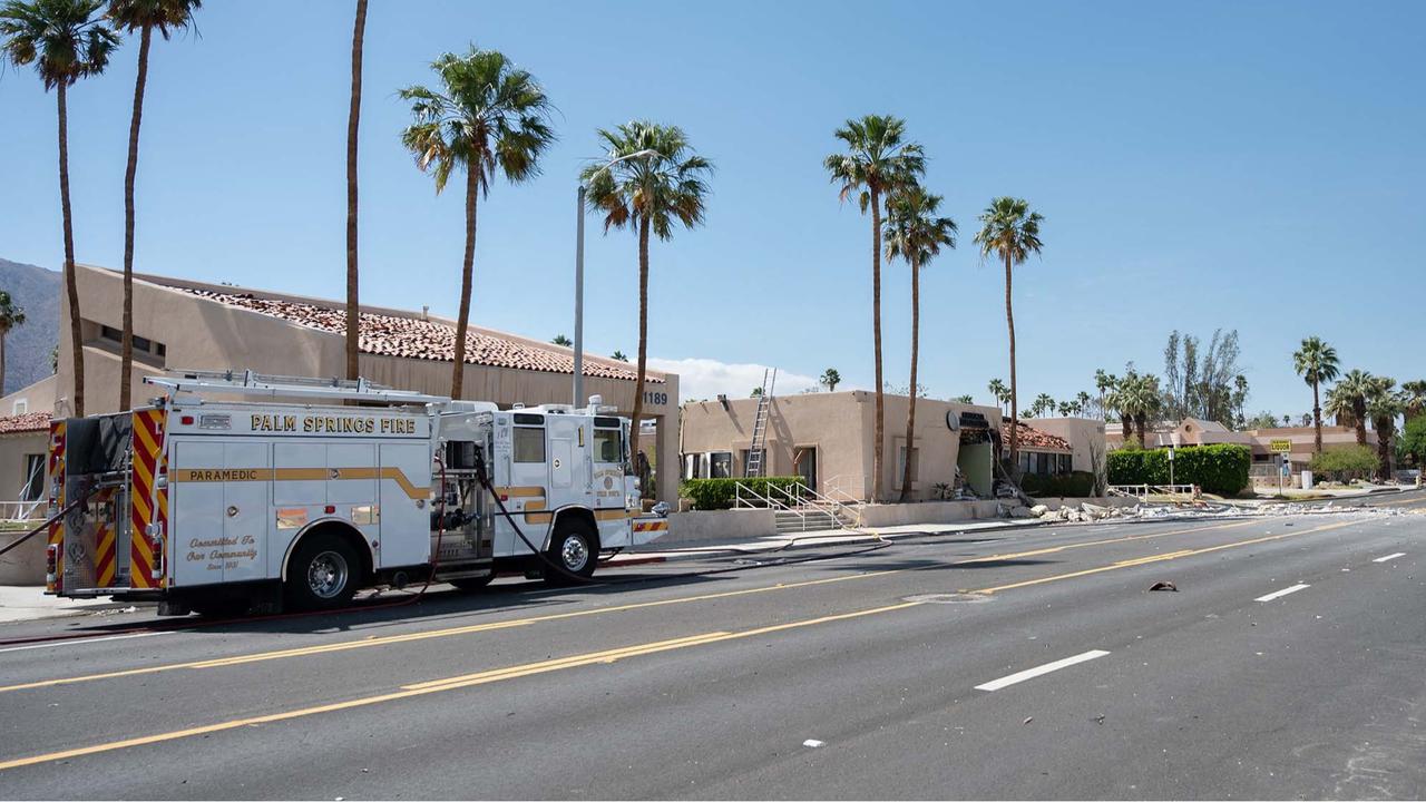 FOTO: Penampakan Klinik Kesehatan Reproduksi yang Hancur Akibat Ledakan Bom di California
