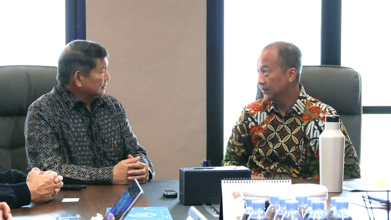 Agus Gumiwang dan Hashim Djojohadikusumo