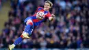 Conor Gallagher - Pemain Chelsea yang dipinjamkan ke Crystal Palace ini terbukti mengalami perkembangan pesat. Gallagher yang kini diandalkan Patrick Vieira telah menorehkan 4 gol dan 3 assist untuk The Eagles. (AFP/Oli Scarff)