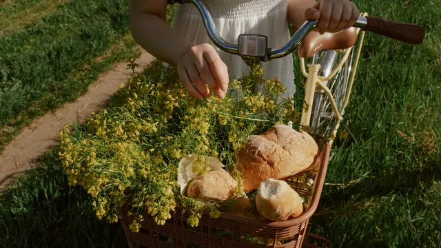 4. Kurangi Konsumsi yang Berlebihan