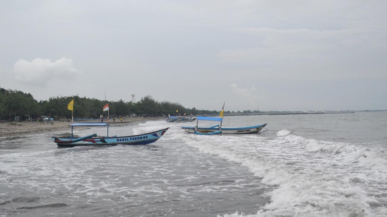 3 badai Siklon Tropis muncul di perairan sekitar Benua Australia dan menyebabkan kecepatan angin dan gelombang tinggi di perairan selatan Jawa dan Samudera Hindia pada dasarian kedua Agustus 2018. (Foto: Liputan6.com/Muhamad Ridlo)