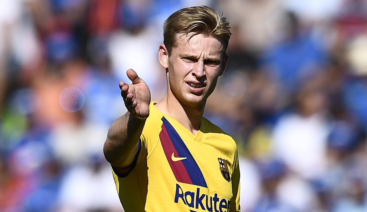 2. Frenkie de Jong (72 juta euro) - Frenkie de Jong mampu tampil apik bersama Barcelona pada musim 2019/2020. Pemain berusia 23 tahun ini memiliki harga transfer senilai 72 juta uero. (AFP/Oscar Del Pozo)