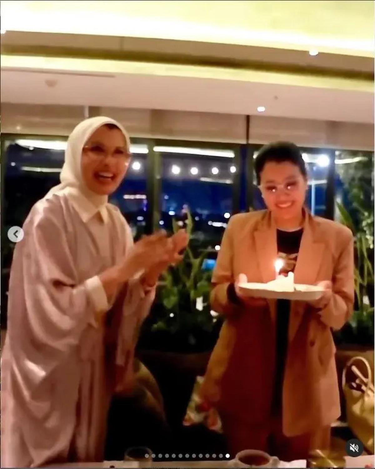 6 Potret Bukber Artis Senior di Ramadhan 2025, Roy Marten hingga Diana Pungky