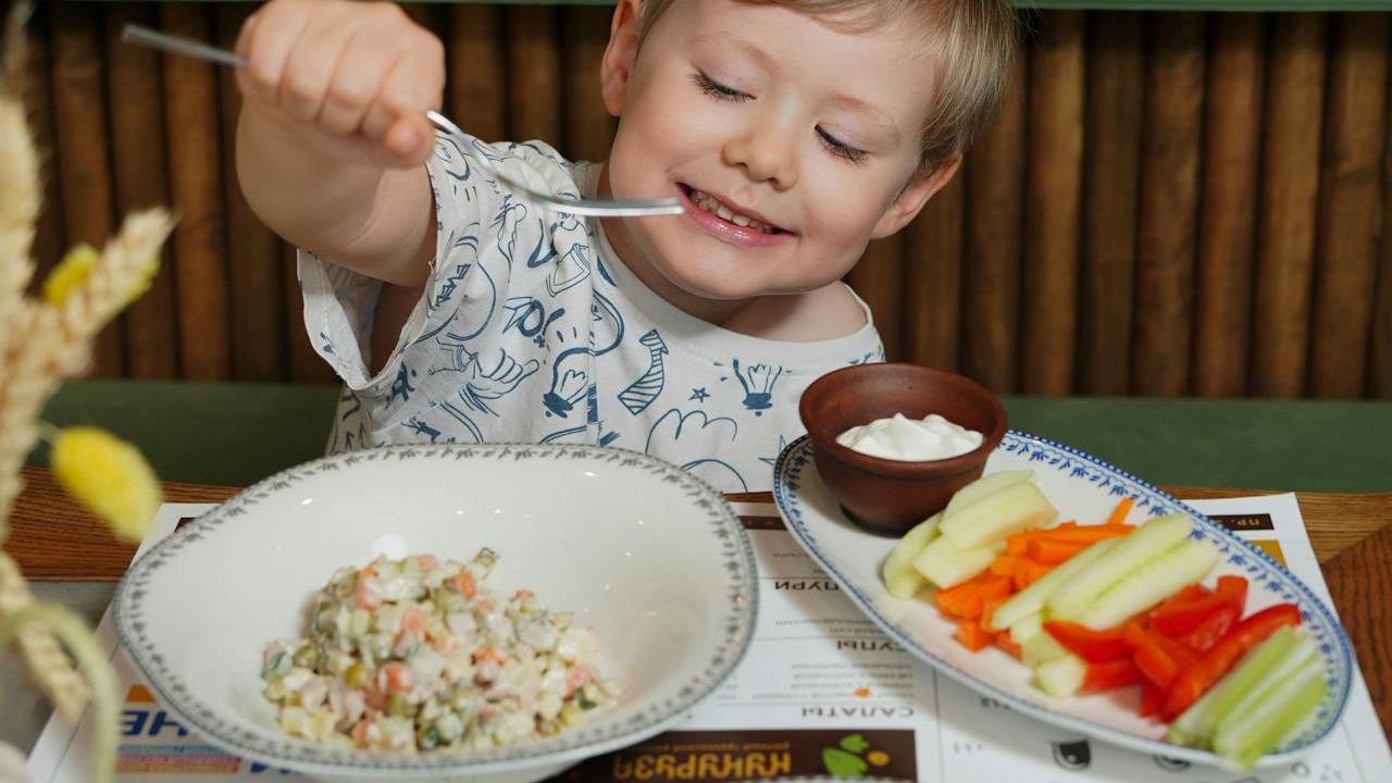 Anak Makan Sehat
