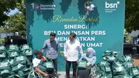 Jelang Lebaran, BSN Salurkan Bantuan Sembako untuk Masyarakat