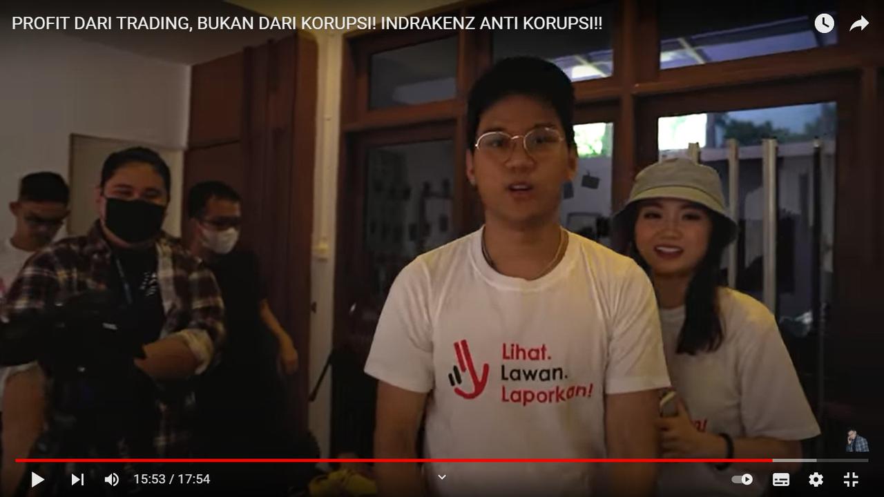 Indra Kenz membuat video klip berjudul Lihat, Lawan, Laporkan