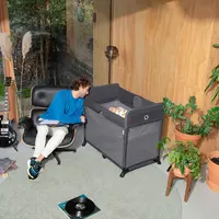 Bingung memilih mana yang tepat? Bugaboo Stardust, Portacot Praktis yang Nyaman Bagi Bayi untuk Tidur dan Bermain.