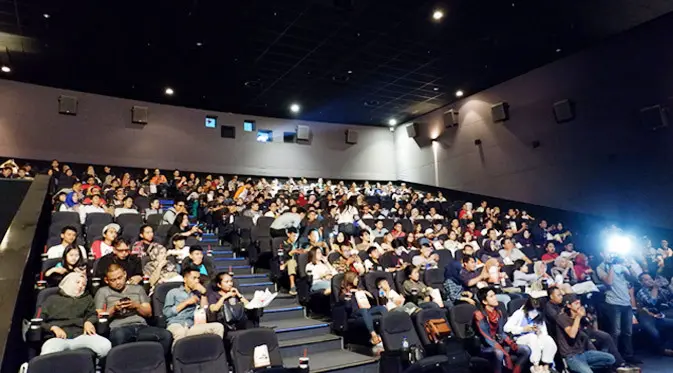 Yuk, intip keseruan Nobar Cinemaholic film Spider-Man: Homecoming bareng tim Liputan6.com dan OPPO F3!