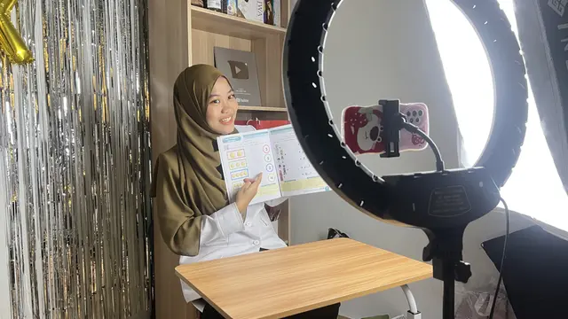 Siti Alifah Faiz, Content Creator & Shopee Affiliate
