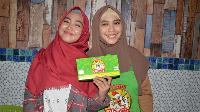 Oki Setiana Dewi dan Ria Ricis