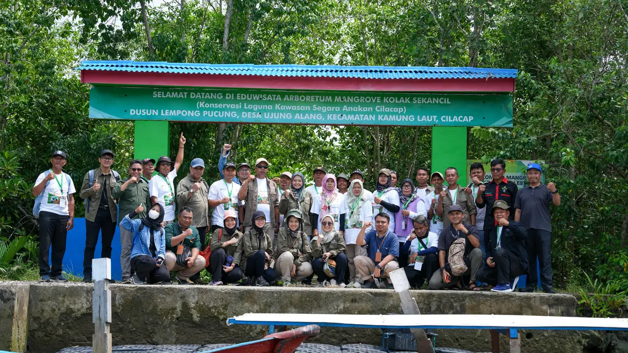 Tingkatkan Konservasi Mangrove, Warga Pesisir Dapat Pelatihan
