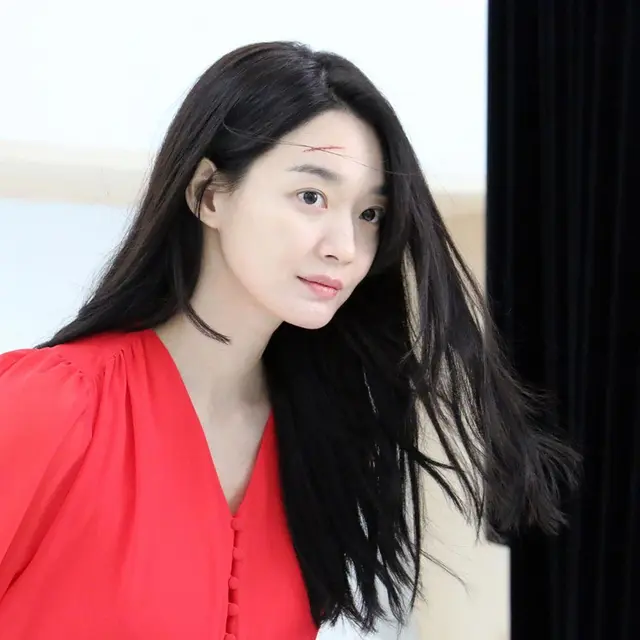 Shin Min Ah dalam Diva (Instagram/ ament_official)
