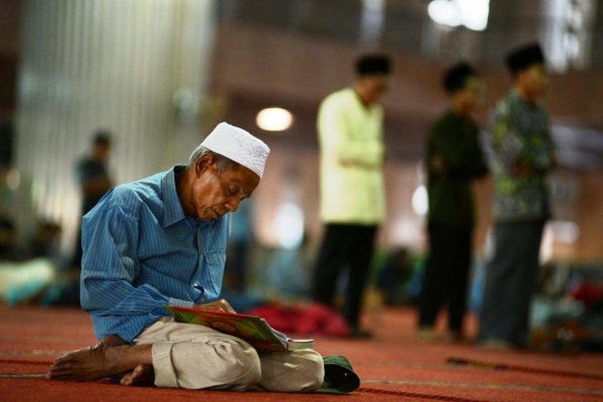 Bertadarus mengisi puasa Ramadan di Masjid Istiqlal