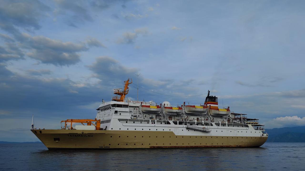 Kementerian Perhubungan dan PELNI mengirimkan KM Tatamailau sebagai hotel terapung dalam Sail Tidore 2022