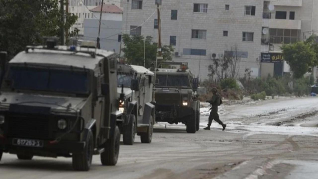 Tentara Israel Paksa Keluarga Palestina Bongkar Makam Anak Mereka karena Dekat Permukiman Zionis
