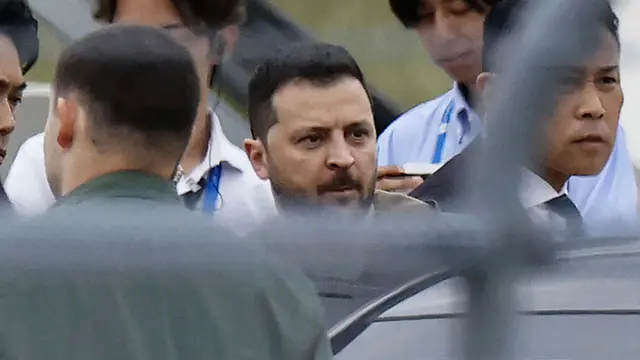 Presiden Ukraina Volodymyr Zelenskyy KTT G7