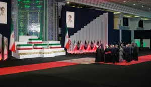 Merangkai Makna di Balik Rute Pemakaman Ali Khamenei