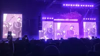 Konser The Script yang digelar di ICE BSD, Tangerang Selatan,&nbsp;Jumat (14/2/2025). (Foto: Ika Defianti)