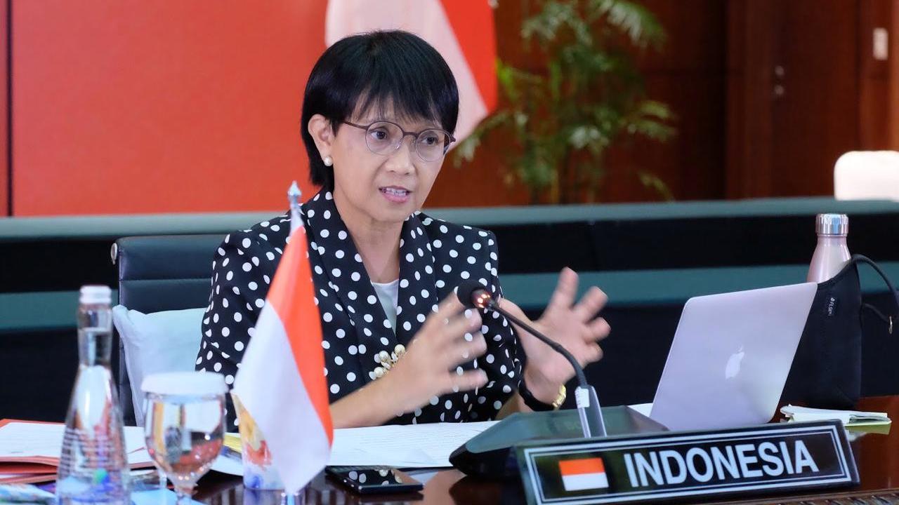 Menlu Retno dalam acara press briefing bersama awak media pada Jumat (4/9/2020).