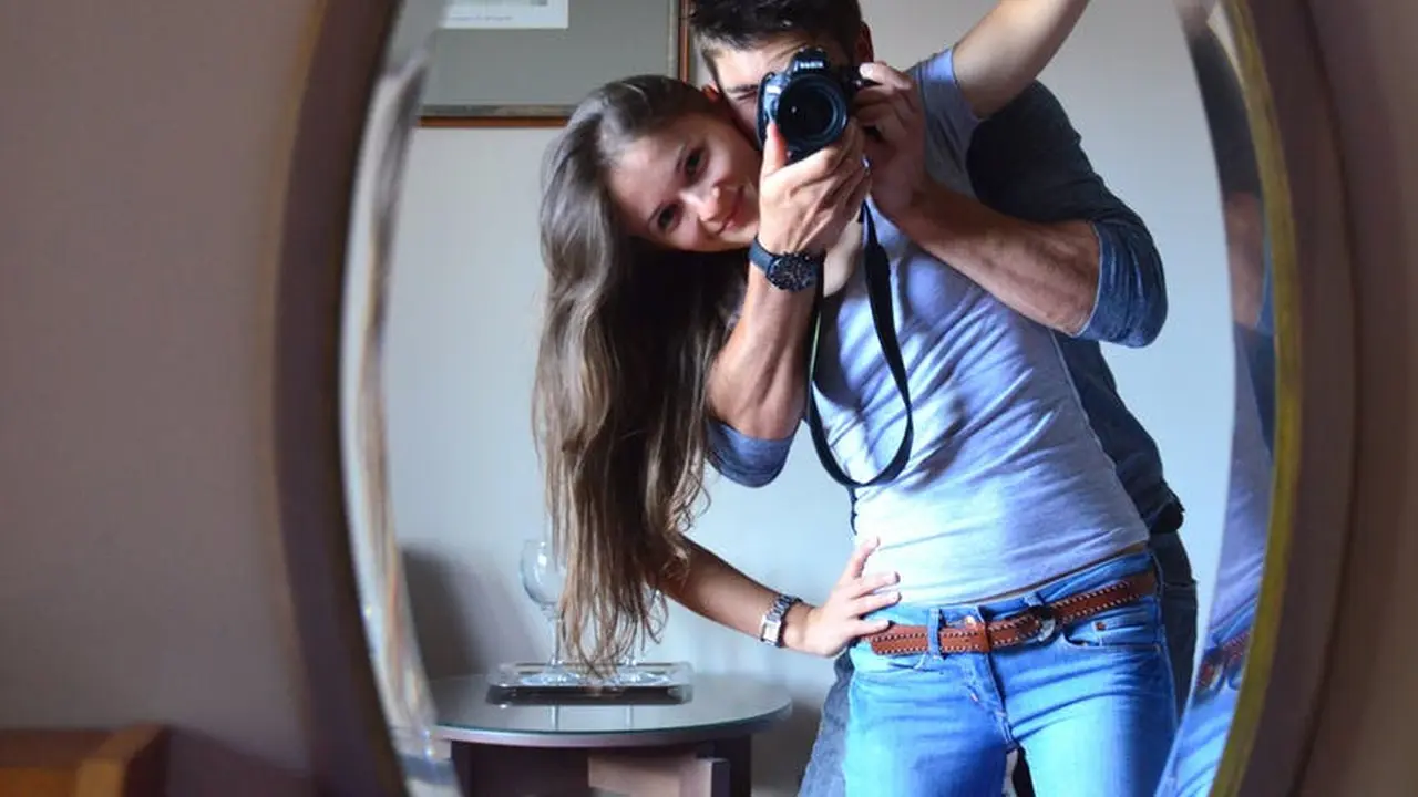 Ilustrasi Relationship