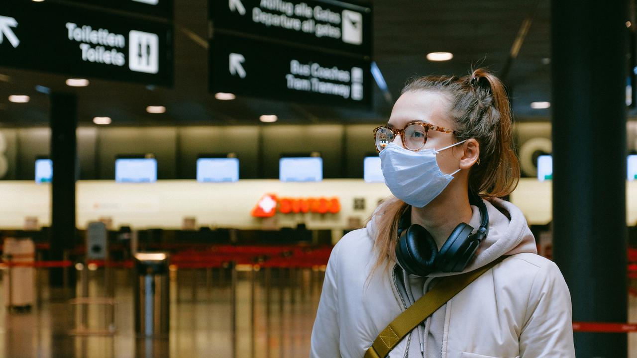 Waspada Omicron Meluas, Pemerintah Bakal Perpanjang Masa Karantina WNI dari Luar Negeri Jadi 14 Hari