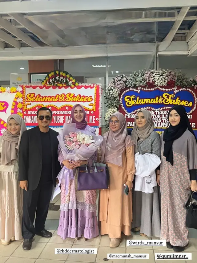 Yusuf Mansur Raih Gelar Doktor