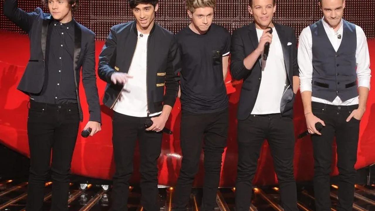 One Directions kembali di awal tahun 2013 dengan lagu &#39;Kiss You&#39; ©justjared.com