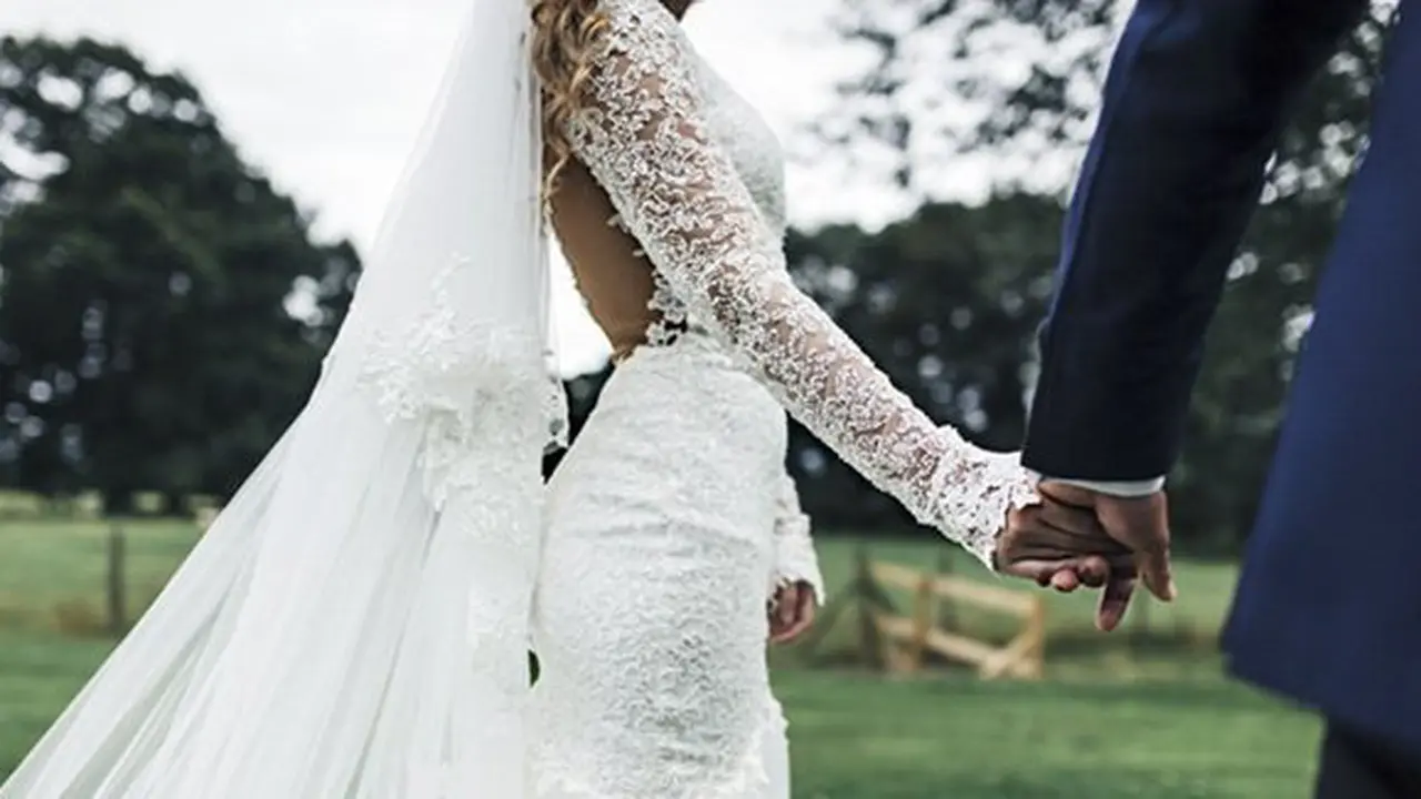 Pernikahan mewah/copyright Unsplash.com/Colette Allen