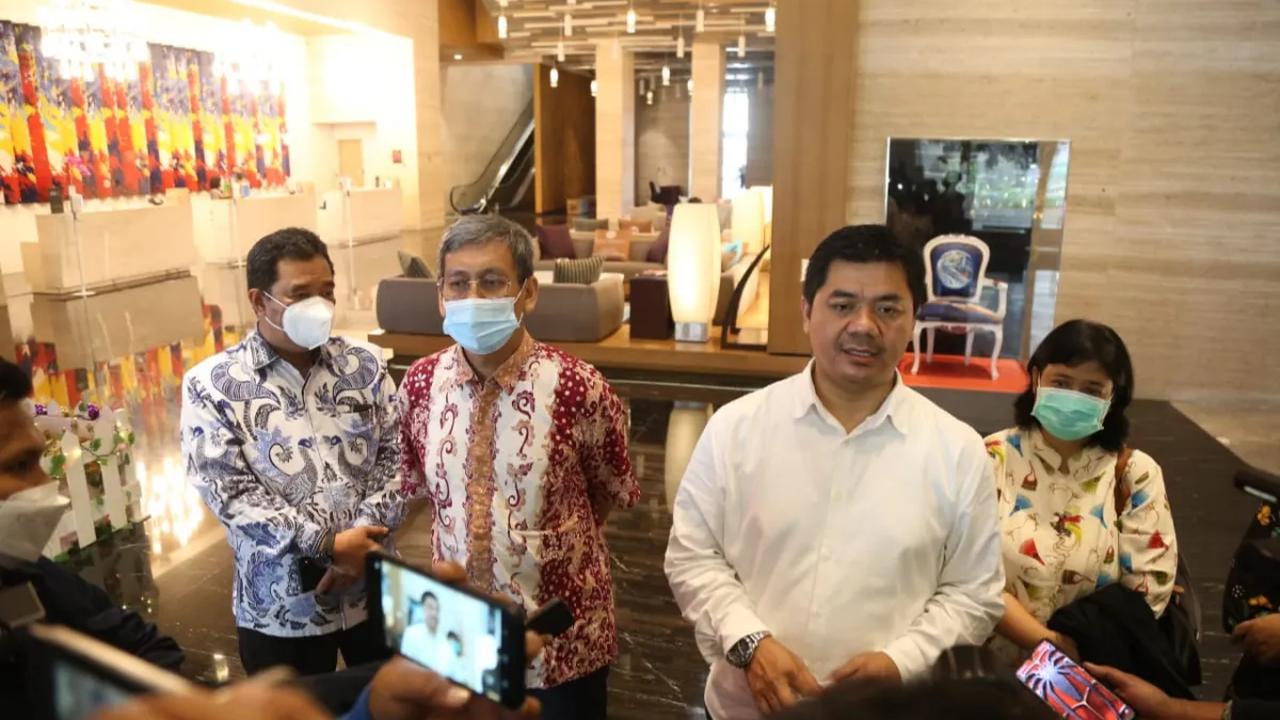 KSP mengingatkan pihak-pihak yang dituduh atau dilaporkan ke KPK merupakan seorang kepala negara dan keluarga.<br>
